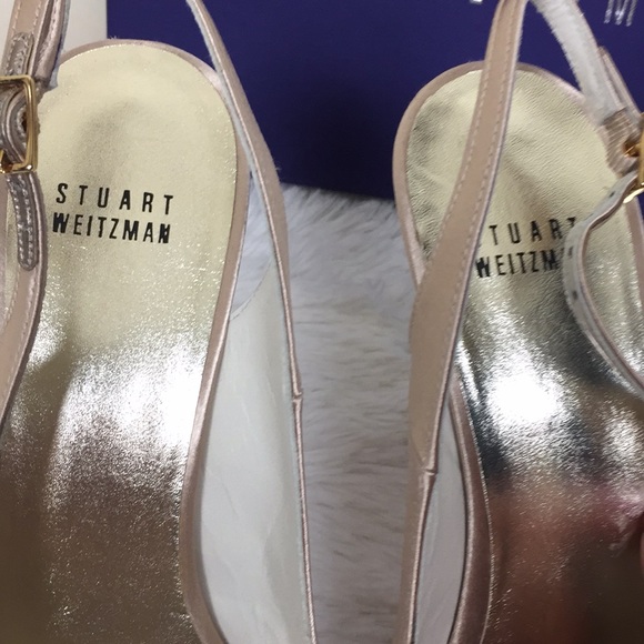 NEW STUART WEITZMAN Blonde Satin Bow Slimg Back Buckle 4” Heels SZ 9 - Picture 3 of 8
